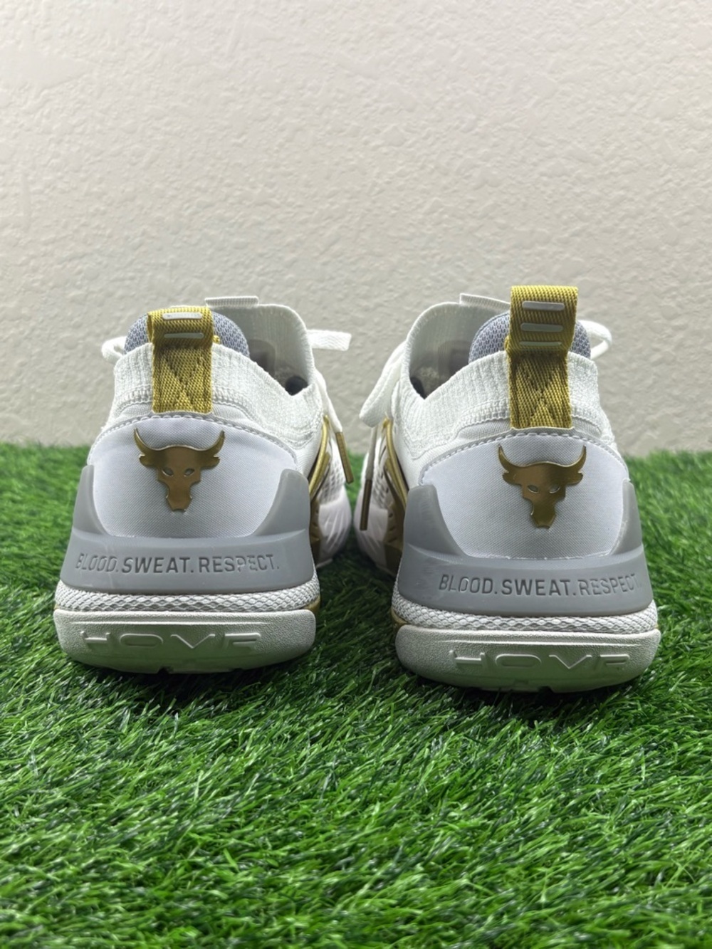 Under Armour Women’s HOVR Project Rock 4 Training Sneakers in White and Gold - Picture 3 of 12